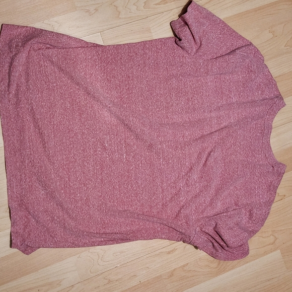 Sonoma Tshirt Size XL - Picture 2 of 3